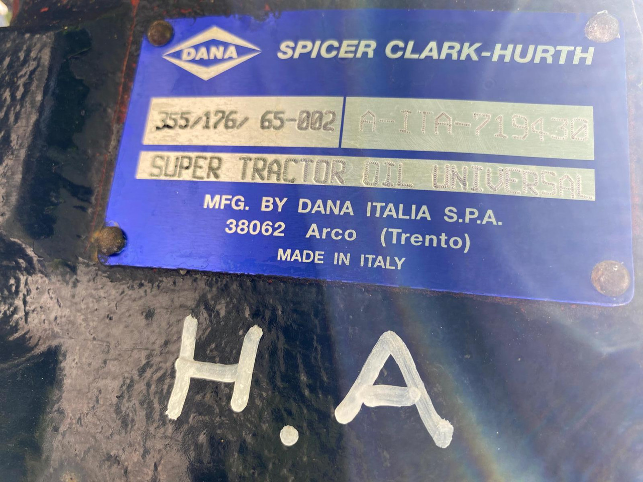 Hitachi EX 165 , Spicer Hurth - Náprava a díly pro Stavební technika: obrázek 3 Hitachi EX 165 , Spicer Hurth - Náprava a díly pro Stavební technika: obrázek 3
