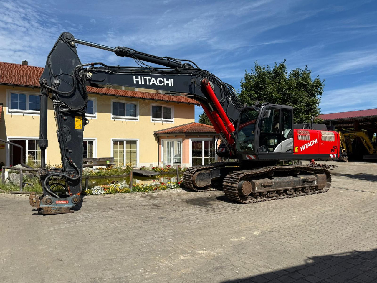 Hitachi KLS 350-5 - Pásové rýpadlo: obrázek 1 Hitachi KLS 350-5 - Pásové rýpadlo: obrázek 1