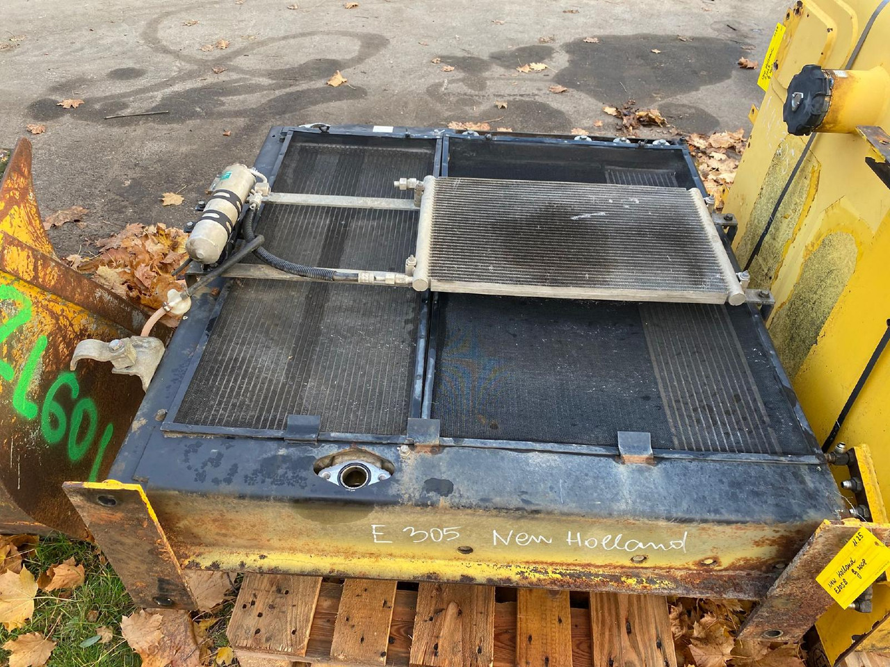 Holland E 305 - Chladící systém pro Stavební technika: obrázek 4 Holland E 305 - Chladící systém pro Stavební technika: obrázek 4