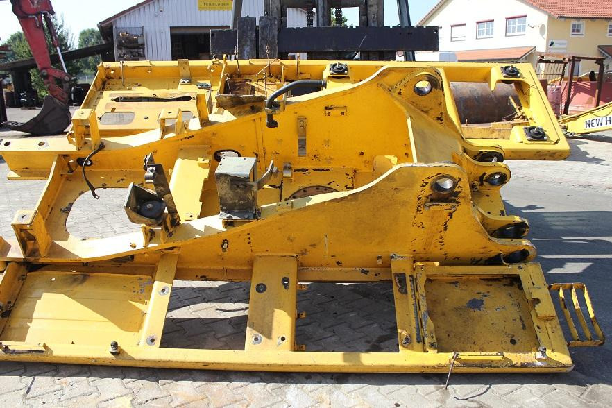 Holland Kobelco E 215 - Karoserie a exteriér pro Stavební technika: obrázek 1 Holland Kobelco E 215 - Karoserie a exteriér pro Stavební technika: obrázek 1