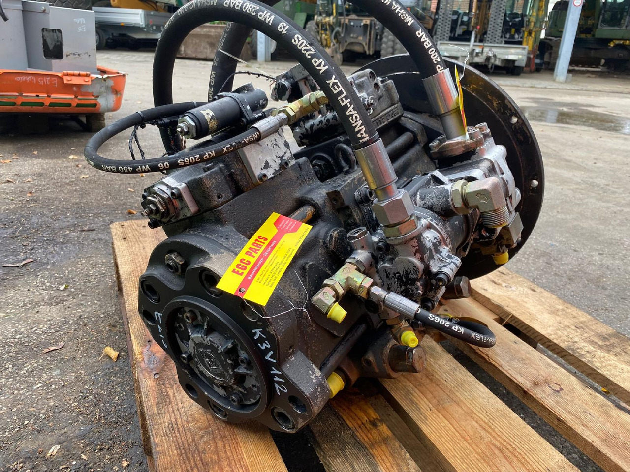Kawasaki K3V112 aus Fiat Kobelco E 215 - Hydraulické čerpadlo pro Stavební technika: obrázek 2 Kawasaki K3V112 aus Fiat Kobelco E 215 - Hydraulické čerpadlo pro Stavební technika: obrázek 2