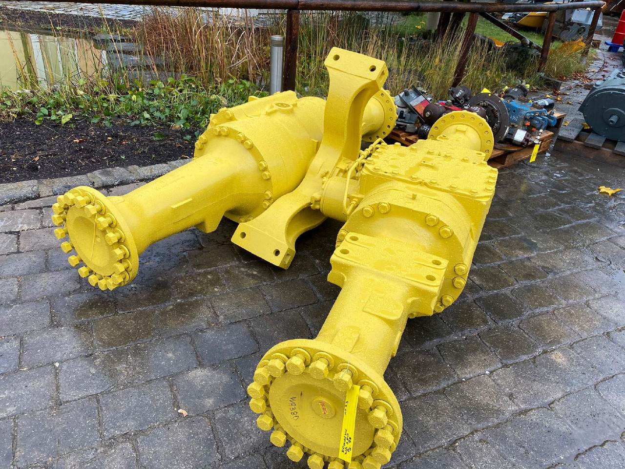 Komatsu KWA 015 aus WA 380 - Náprava a díly pro Stavební technika: obrázek 2 Komatsu KWA 015 aus WA 380 - Náprava a díly pro Stavební technika: obrázek 2