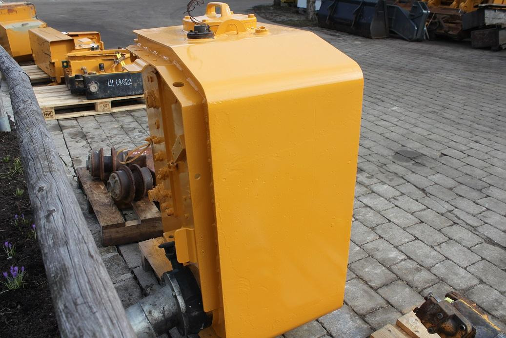 Liebherr A 904 C LIT - Palivová nádrž pro Stavební technika: obrázek 3 Liebherr A 904 C LIT - Palivová nádrž pro Stavební technika: obrázek 3