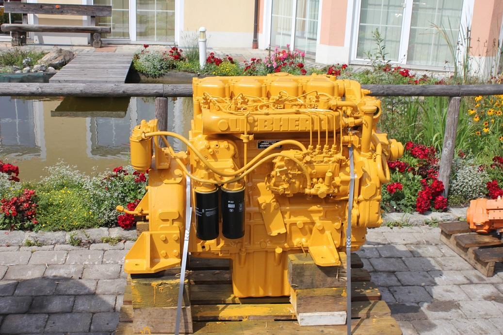 Liebherr D904 NA aus LH R 912 - Motor pro Stavební technika: obrázek 1 Liebherr D904 NA aus LH R 912 - Motor pro Stavební technika: obrázek 1