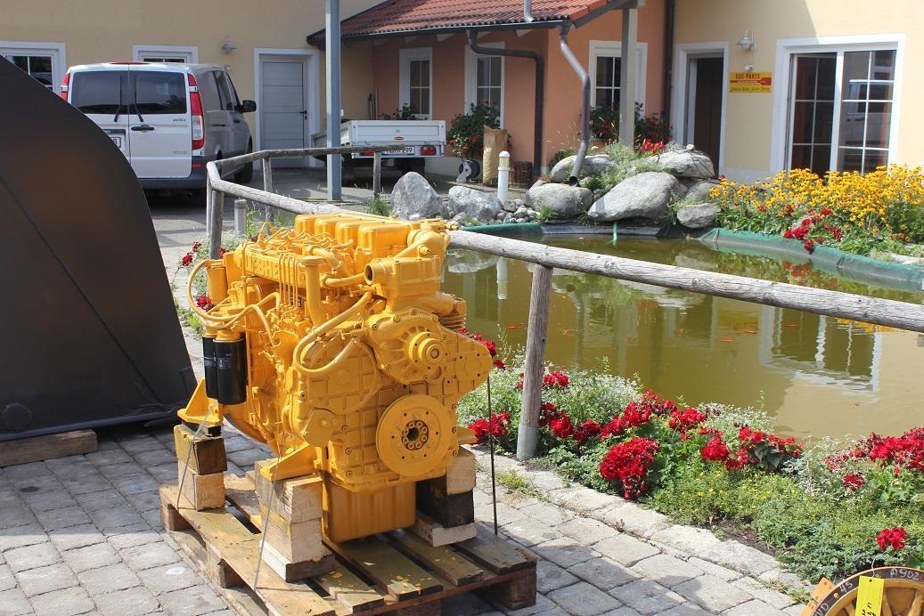 Liebherr D904 NA aus LH R 912 - Motor pro Stavební technika: obrázek 3 Liebherr D904 NA aus LH R 912 - Motor pro Stavební technika: obrázek 3