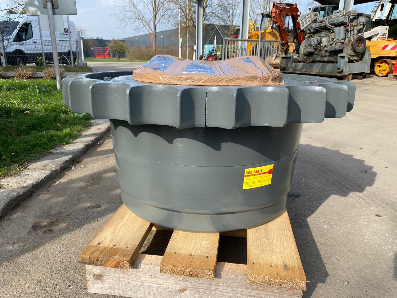 Liebherr FAT 500D585 aus PR 632 - Koncový převod pro Stavební technika: obrázek 4 Liebherr FAT 500D585 aus PR 632 - Koncový převod pro Stavební technika: obrázek 4