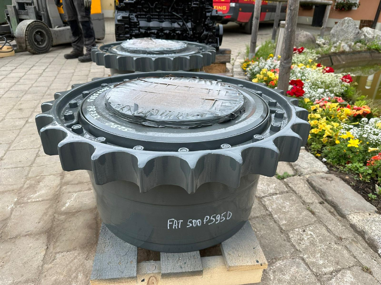 Liebherr FAT 500P595D aus PR 732 - Koncový převod pro Stavební technika: obrázek 2 Liebherr FAT 500P595D aus PR 732 - Koncový převod pro Stavební technika: obrázek 2
