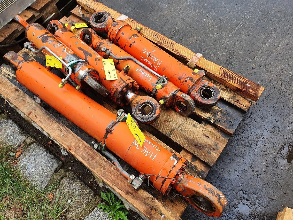 Schaeff HML 30 - Hydraulický válec pro Stavební technika: obrázek 4 Schaeff HML 30 - Hydraulický válec pro Stavební technika: obrázek 4