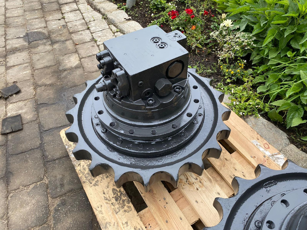 Terex TC 240 LC - Koncový převod pro Stavební technika: obrázek 4 Terex TC 240 LC - Koncový převod pro Stavební technika: obrázek 4