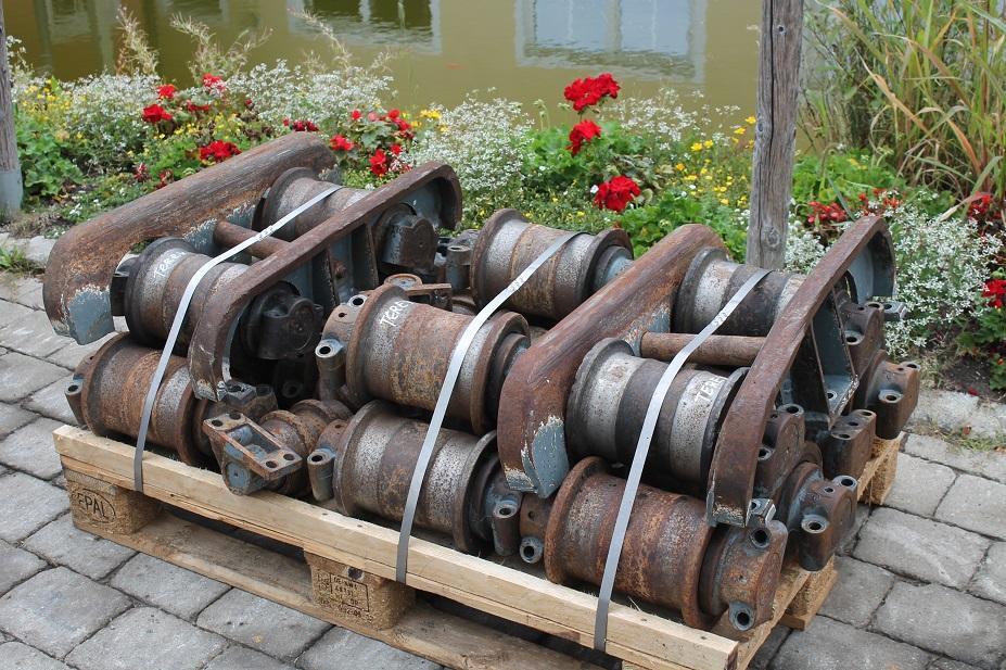 Terex TC 260 LC - Pásy - Rolny pro Stavební technika: obrázek 1 Terex TC 260 LC - Pásy - Rolny pro Stavební technika: obrázek 1