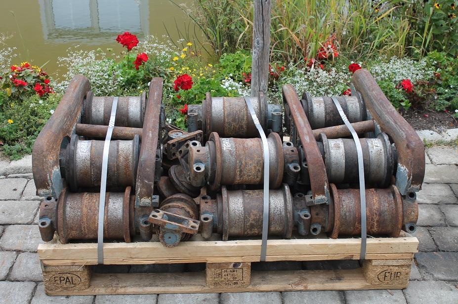 Terex TC 260 LC - Pásy - Rolny pro Stavební technika: obrázek 2 Terex TC 260 LC - Pásy - Rolny pro Stavební technika: obrázek 2