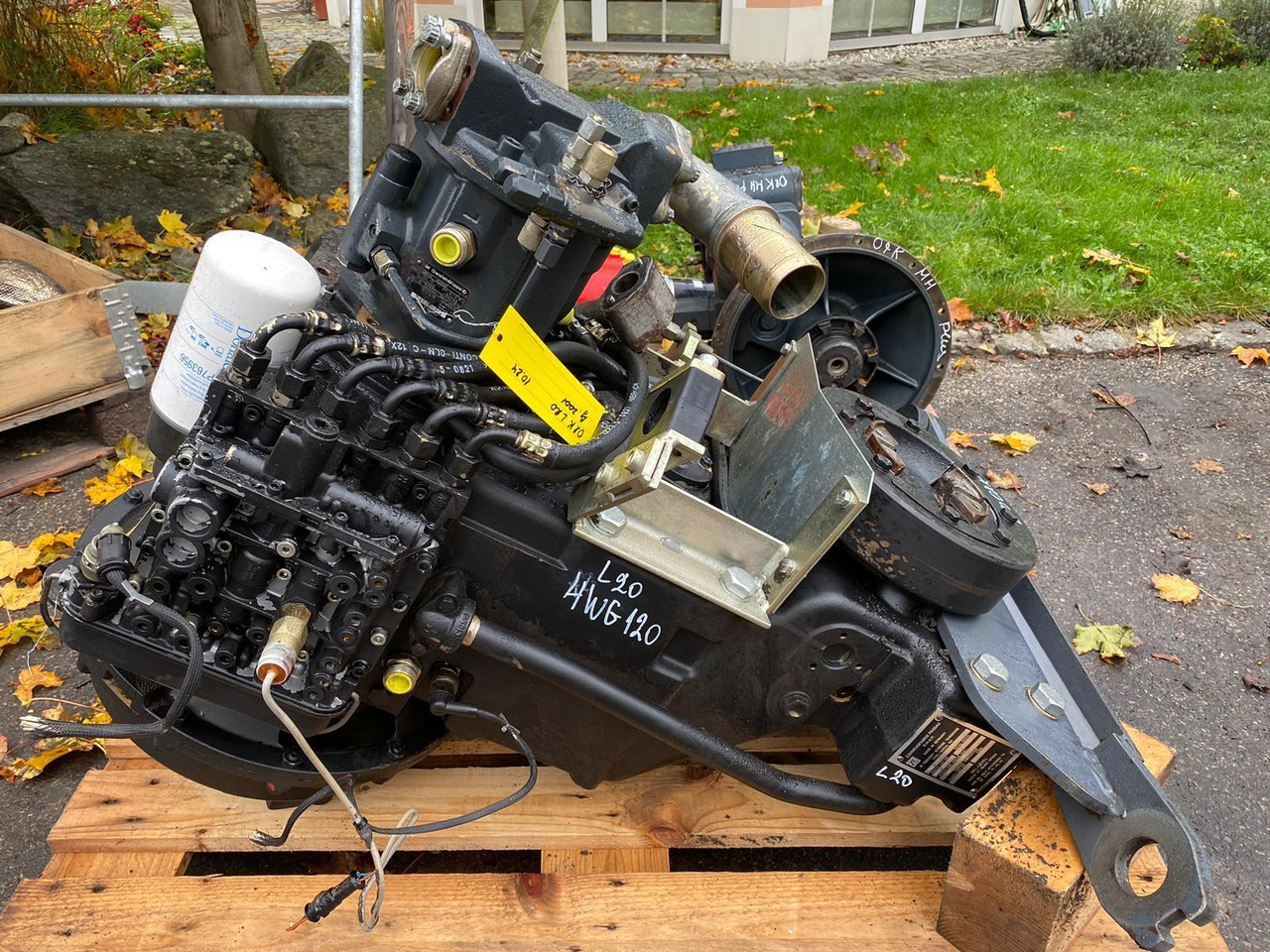ZF 4 WG 120 aus O&K L 20 - Převodovka pro Stavební technika: obrázek 1 ZF 4 WG 120 aus O&K L 20 - Převodovka pro Stavební technika: obrázek 1