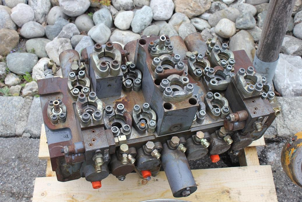 Zeppelin ZM 19 - Hydraulický ventil pro Stavební technika: obrázek 2 Zeppelin ZM 19 - Hydraulický ventil pro Stavební technika: obrázek 2