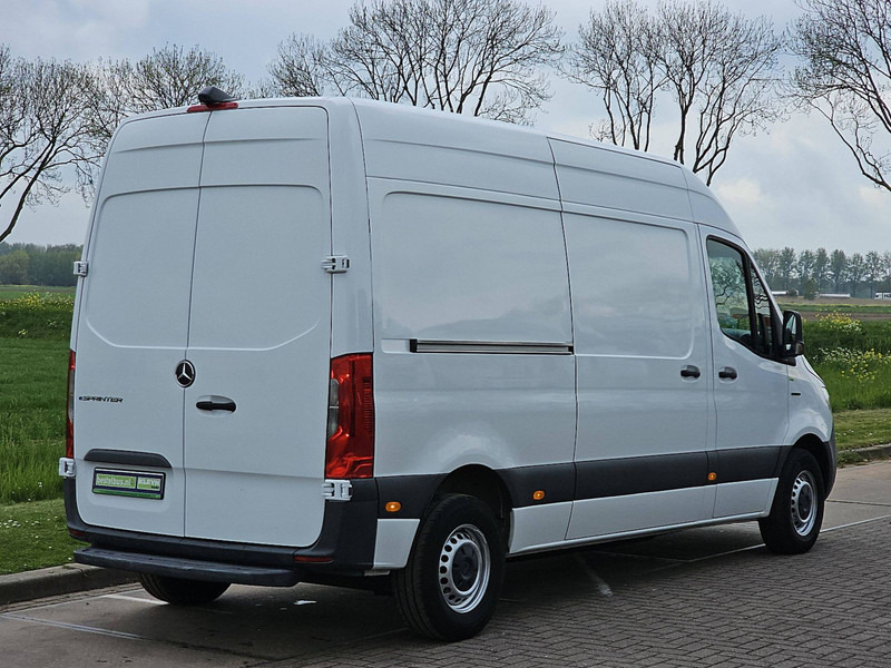 Mercedes-Benz eSprinter L2H2 41KwH Elektrisc - Furgon, Elektrická dodávka: obrázek 3 Mercedes-Benz eSprinter L2H2 41KwH Elektrisc - Furgon, Elektrická dodávka: obrázek 3