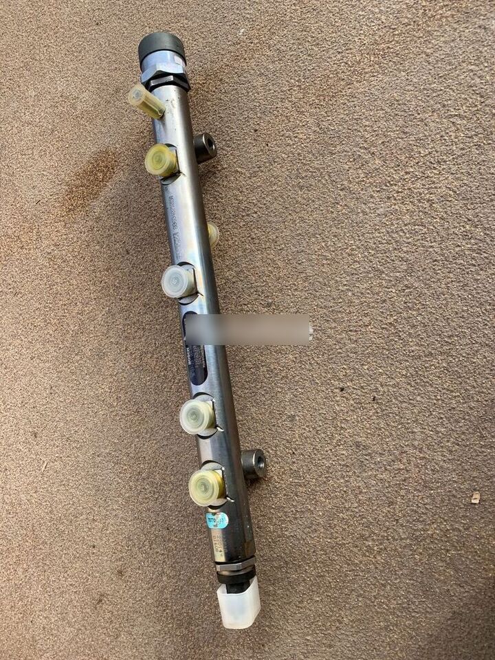 Listwa wtryskowa Bosch D E6 0445214248 IVECO Daily 3.0L - Palivový systém pro Nákladní auto: obrázek 2 Listwa wtryskowa Bosch D E6 0445214248 IVECO Daily 3.0L - Palivový systém pro Nákladní auto: obrázek 2