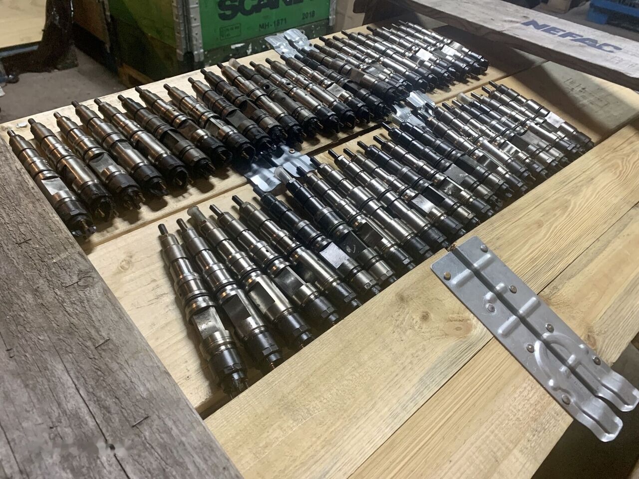 MAN TGA 0445120217 wtryski CR TIR SCANIA DAF IVECO HURT MAN TGA truck - Injektor pro Nákladní auto: obrázek 2 MAN TGA 0445120217 wtryski CR TIR SCANIA DAF IVECO HURT MAN TGA truck - Injektor pro Nákladní auto: obrázek 2