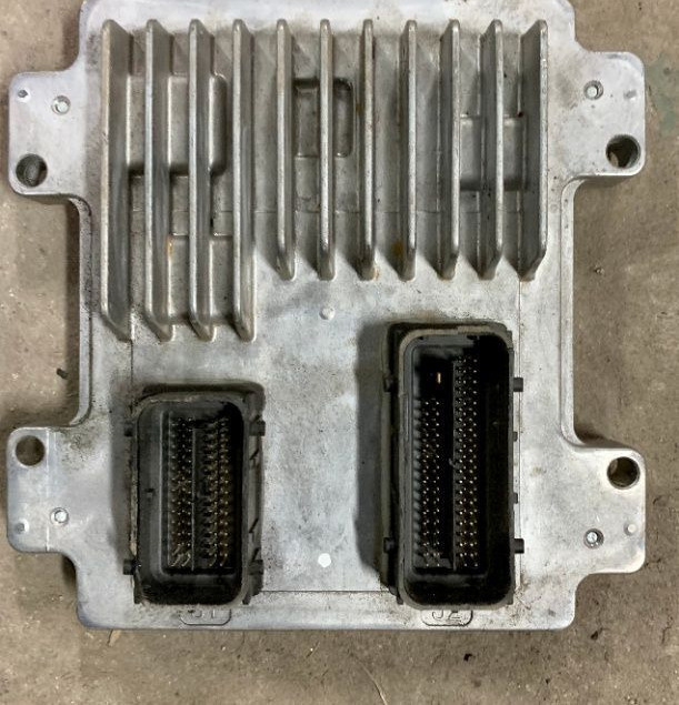 Silnika 12679198 for Opel Meriva B II 1.4 16V automobile - Řídicí blok pro Osobní auto: obrázek 1 Silnika 12679198 for Opel Meriva B II 1.4 16V automobile - Řídicí blok pro Osobní auto: obrázek 1