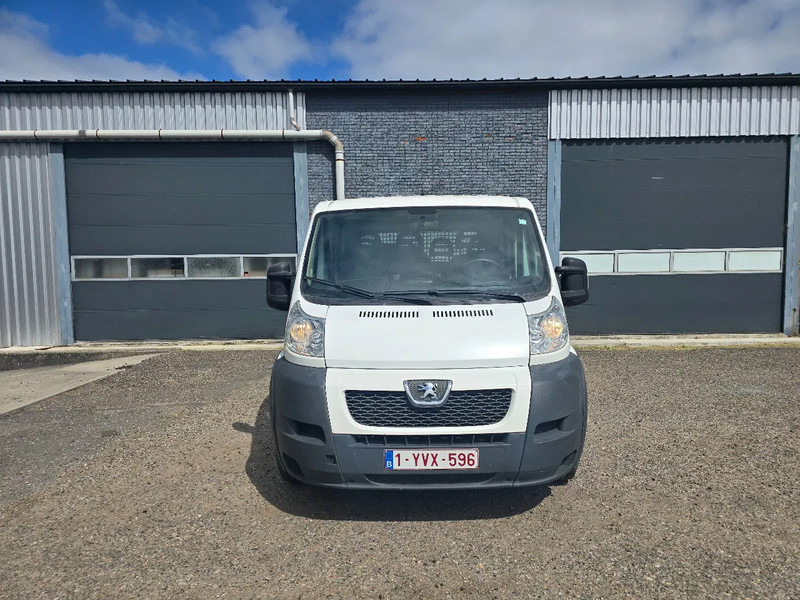 Peugeot Boxer 3.0 7 seats - Dodávka valník, Dodávka s dvojitou kabinou: obrázek 3 Peugeot Boxer 3.0 7 seats - Dodávka valník, Dodávka s dvojitou kabinou: obrázek 3