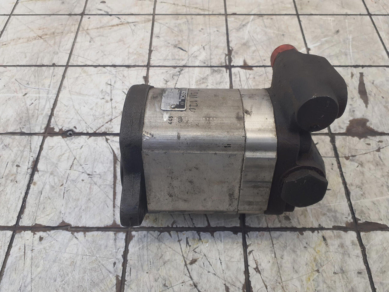 Bosch LTM 1090 emergency steering pump - Čerpadlo hydraulického zesilovače pro Autojeřáb: obrázek 2 Bosch LTM 1090 emergency steering pump - Čerpadlo hydraulického zesilovače pro Autojeřáb: obrázek 2