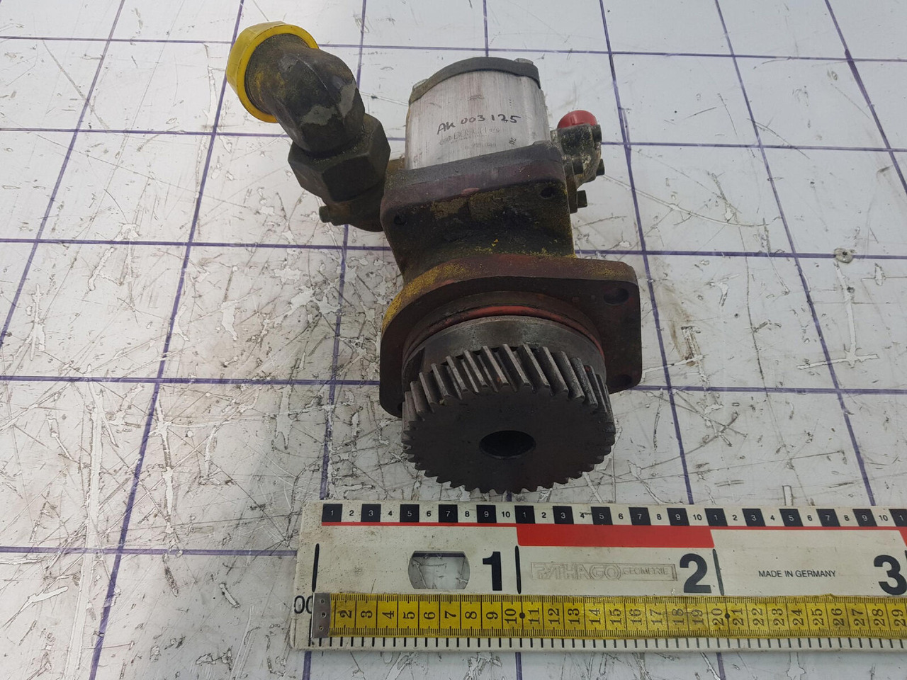Bosch PTO with Bosch gear pump - Hydraulické čerpadlo pro Jeřáb: obrázek 1 Bosch PTO with Bosch gear pump - Hydraulické čerpadlo pro Jeřáb: obrázek 1