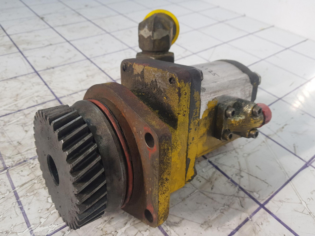 Bosch PTO with Bosch gear pump - Hydraulické čerpadlo pro Jeřáb: obrázek 2 Bosch PTO with Bosch gear pump - Hydraulické čerpadlo pro Jeřáb: obrázek 2