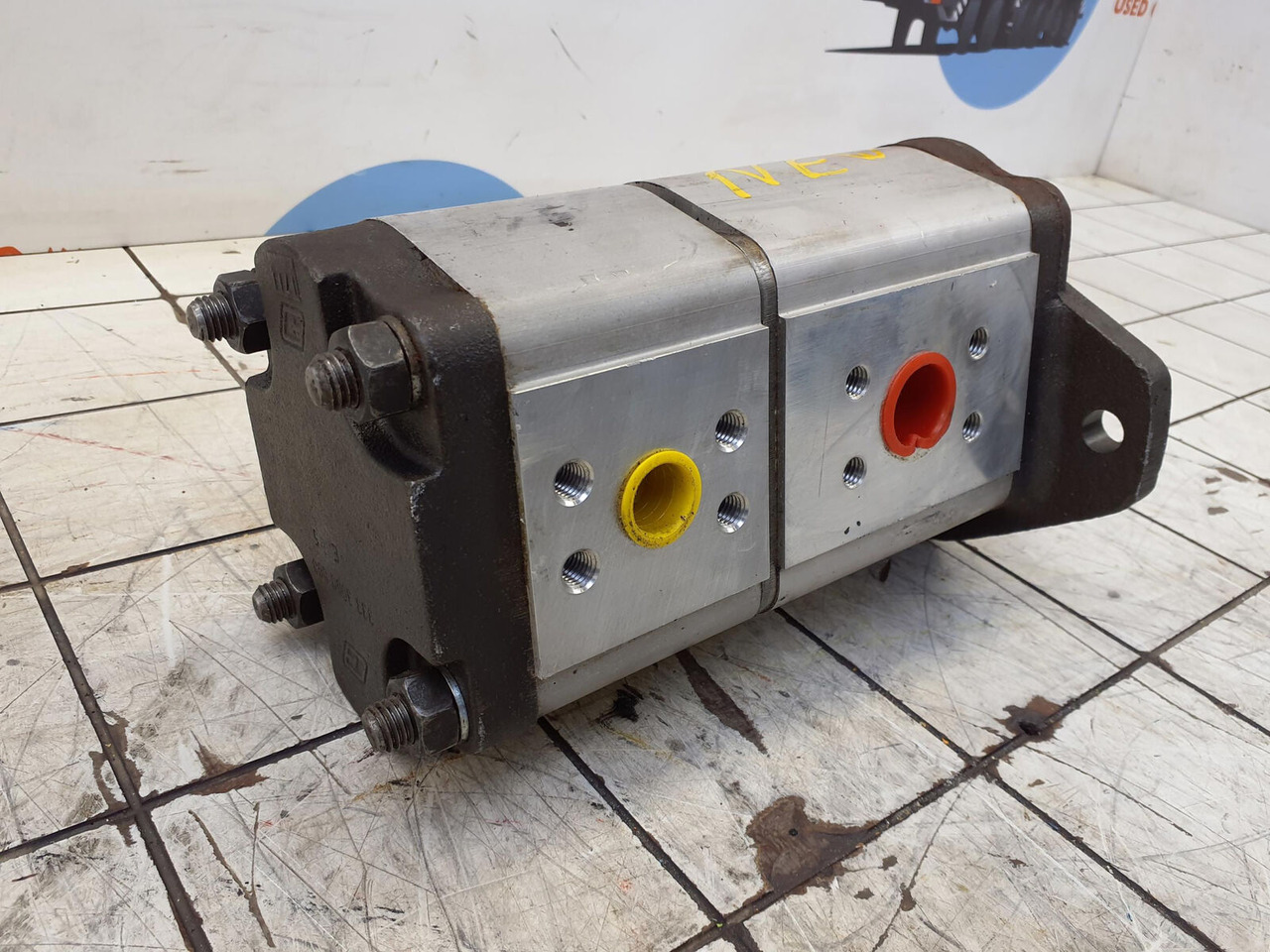 CT2 Dual gear pump - Hydraulické čerpadlo pro Jeřáb: obrázek 4 CT2 Dual gear pump - Hydraulické čerpadlo pro Jeřáb: obrázek 4