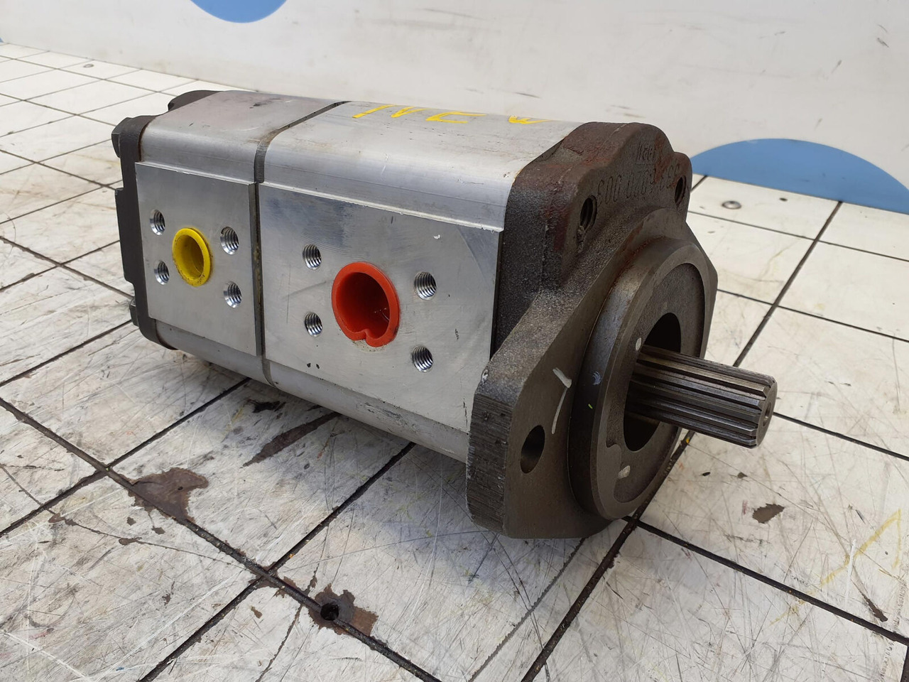 CT2 Dual gear pump - Hydraulické čerpadlo pro Jeřáb: obrázek 3 CT2 Dual gear pump - Hydraulické čerpadlo pro Jeřáb: obrázek 3
