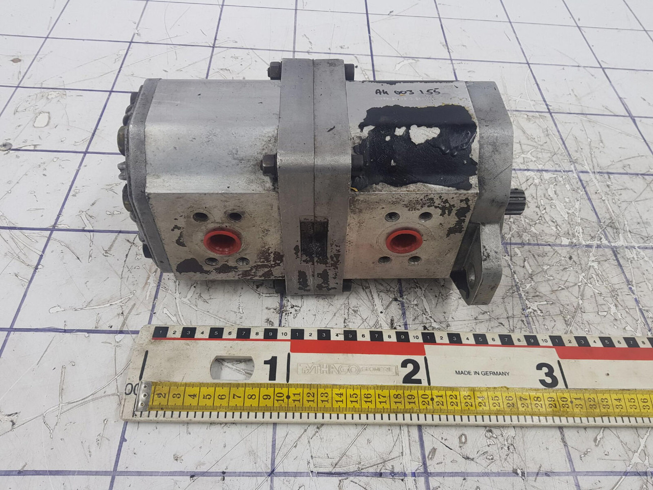 Dual gear pump - Hydraulické čerpadlo pro Autojeřáb: obrázek 1 Dual gear pump - Hydraulické čerpadlo pro Autojeřáb: obrázek 1