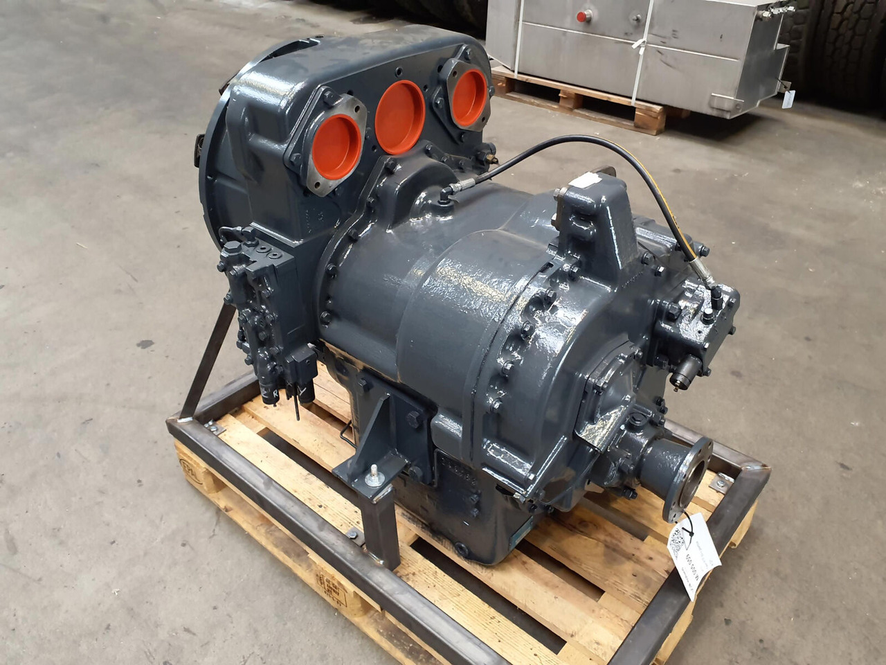 FAUN RTF 50-3 Clark gearbox - Převodovka pro Autojeřáb: obrázek 1 FAUN RTF 50-3 Clark gearbox - Převodovka pro Autojeřáb: obrázek 1