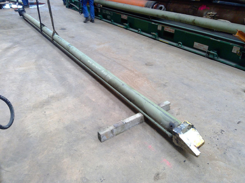 Faun ATF 60-4 telescopic cylinder single - Hydraulický válec pro Jeřáb: obrázek 4 Faun ATF 60-4 telescopic cylinder single - Hydraulický válec pro Jeřáb: obrázek 4