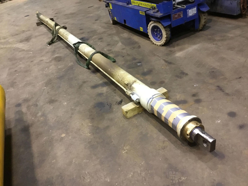 Faun RTF 30 telescopic cylinder double - Hydraulický válec pro Jeřáb: obrázek 2 Faun RTF 30 telescopic cylinder double - Hydraulický válec pro Jeřáb: obrázek 2