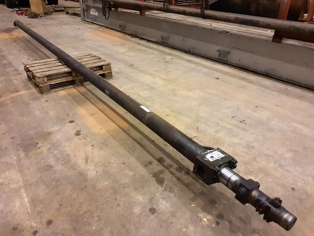Grove GMK 2035 Telescopic cylinder - Hydraulický válec pro Autojeřáb: obrázek 1 Grove GMK 2035 Telescopic cylinder - Hydraulický válec pro Autojeřáb: obrázek 1