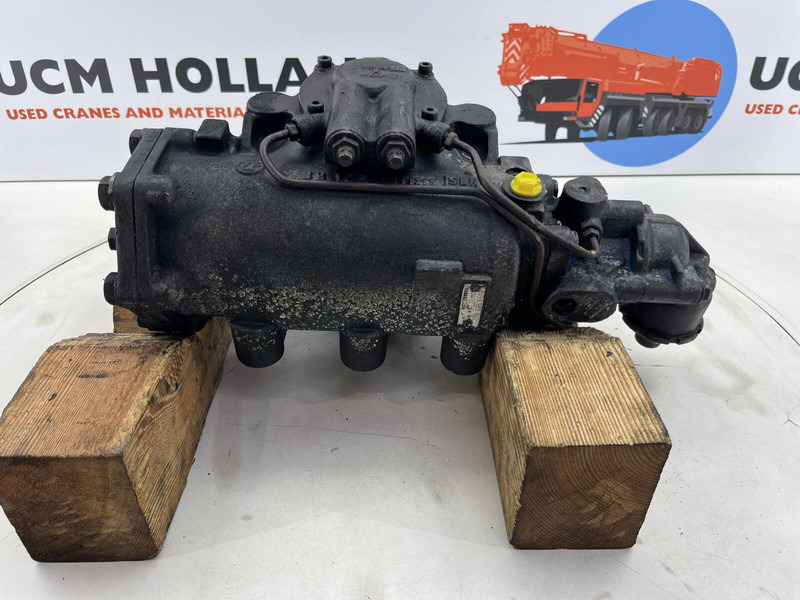 Grove GMK 2035 steering box - Sloupek řízení pro Jeřáb: obrázek 5 Grove GMK 2035 steering box - Sloupek řízení pro Jeřáb: obrázek 5