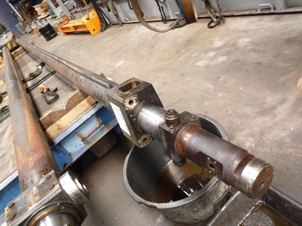 Grove GMK 2035 telescopic cylinder single - Hydraulický válec pro Autojeřáb: obrázek 1 Grove GMK 2035 telescopic cylinder single - Hydraulický válec pro Autojeřáb: obrázek 1