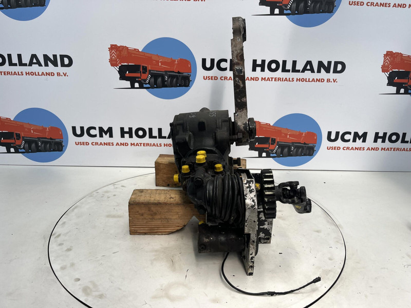 Grove GMK 3055 steering Box - Sloupek řízení pro Jeřáb: obrázek 2 Grove GMK 3055 steering Box - Sloupek řízení pro Jeřáb: obrázek 2