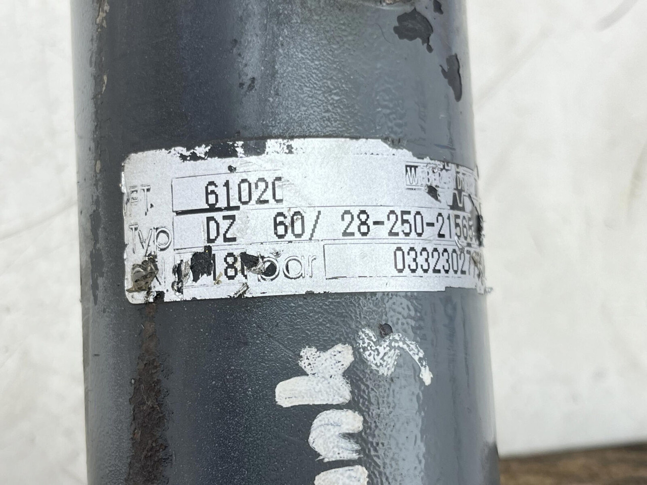 Hydraulický válec pro Autojeřáb Grove GMK 3055 steering cylinder axle 2 left: obrázek 9