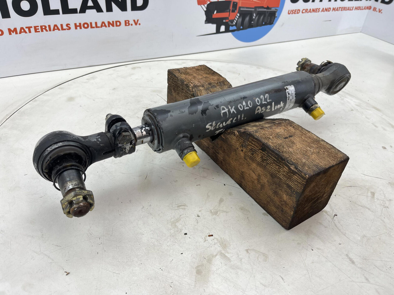 Grove GMK 3055 steering cylinder axle 2 left - Hydraulický válec pro Autojeřáb: obrázek 2 Grove GMK 3055 steering cylinder axle 2 left - Hydraulický válec pro Autojeřáb: obrázek 2