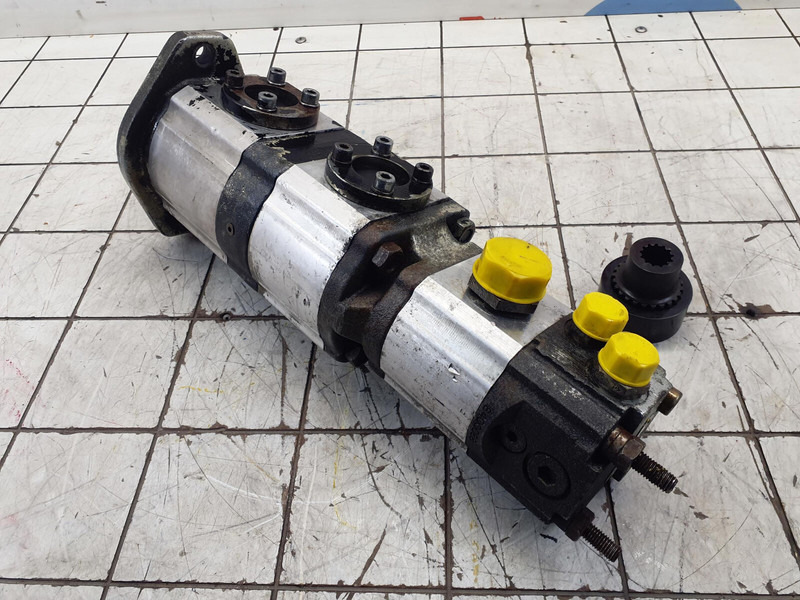 Grove GMK 3055 steering pump - Hydraulické čerpadlo pro Jeřáb: obrázek 2 Grove GMK 3055 steering pump - Hydraulické čerpadlo pro Jeřáb: obrázek 2