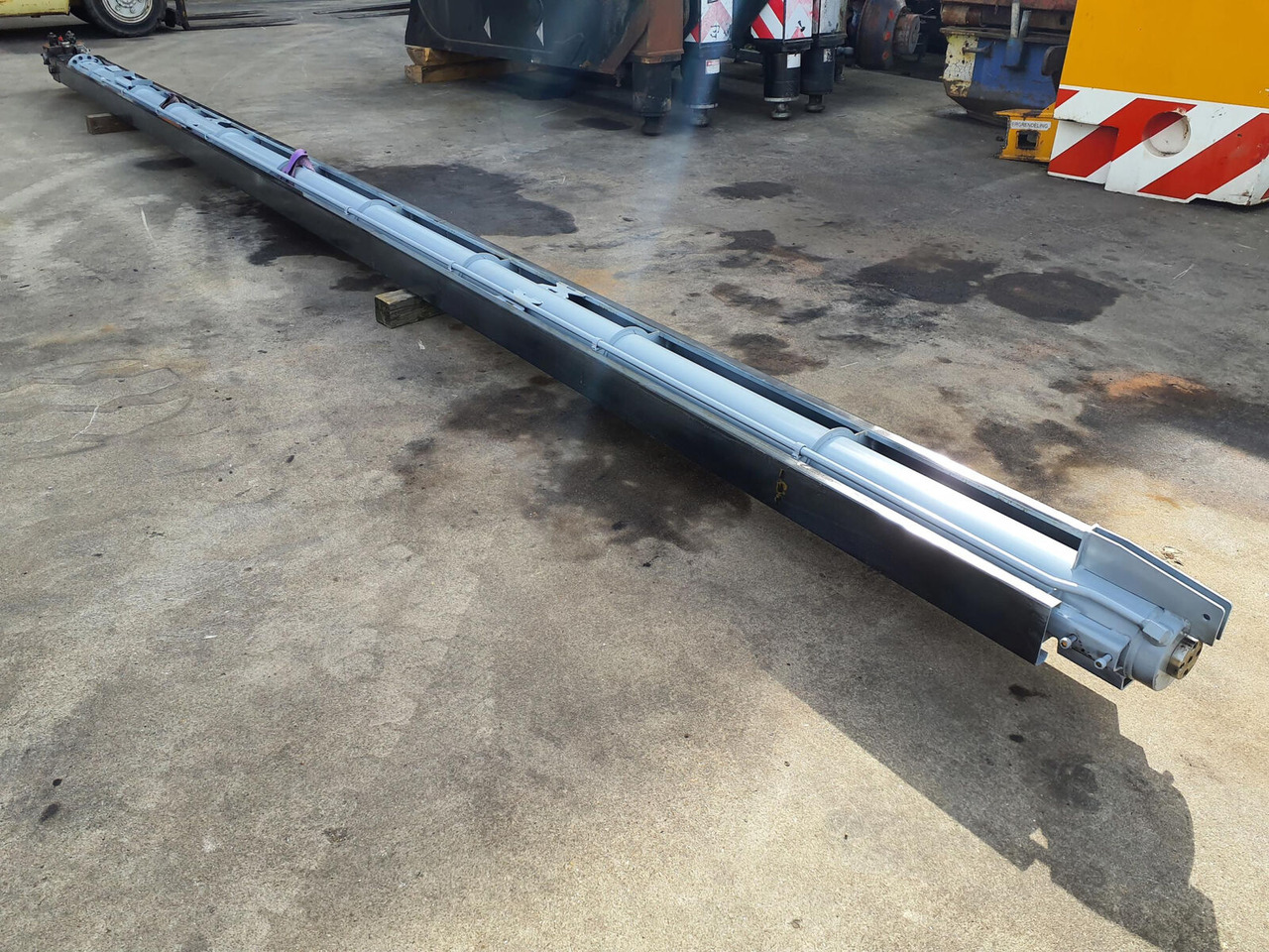Grove GMK 3055 telescopic cylinder - Hydraulický válec pro Autojeřáb: obrázek 4 Grove GMK 3055 telescopic cylinder - Hydraulický válec pro Autojeřáb: obrázek 4