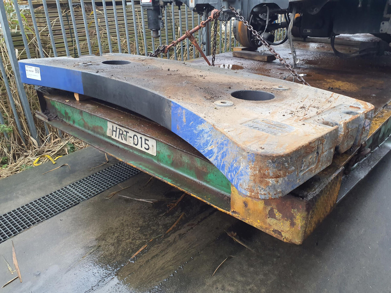 Grove GMK 4090 counterweight 2,9 T - Protizávaží pro Autojeřáb: obrázek 3 Grove GMK 4090 counterweight 2,9 T - Protizávaží pro Autojeřáb: obrázek 3