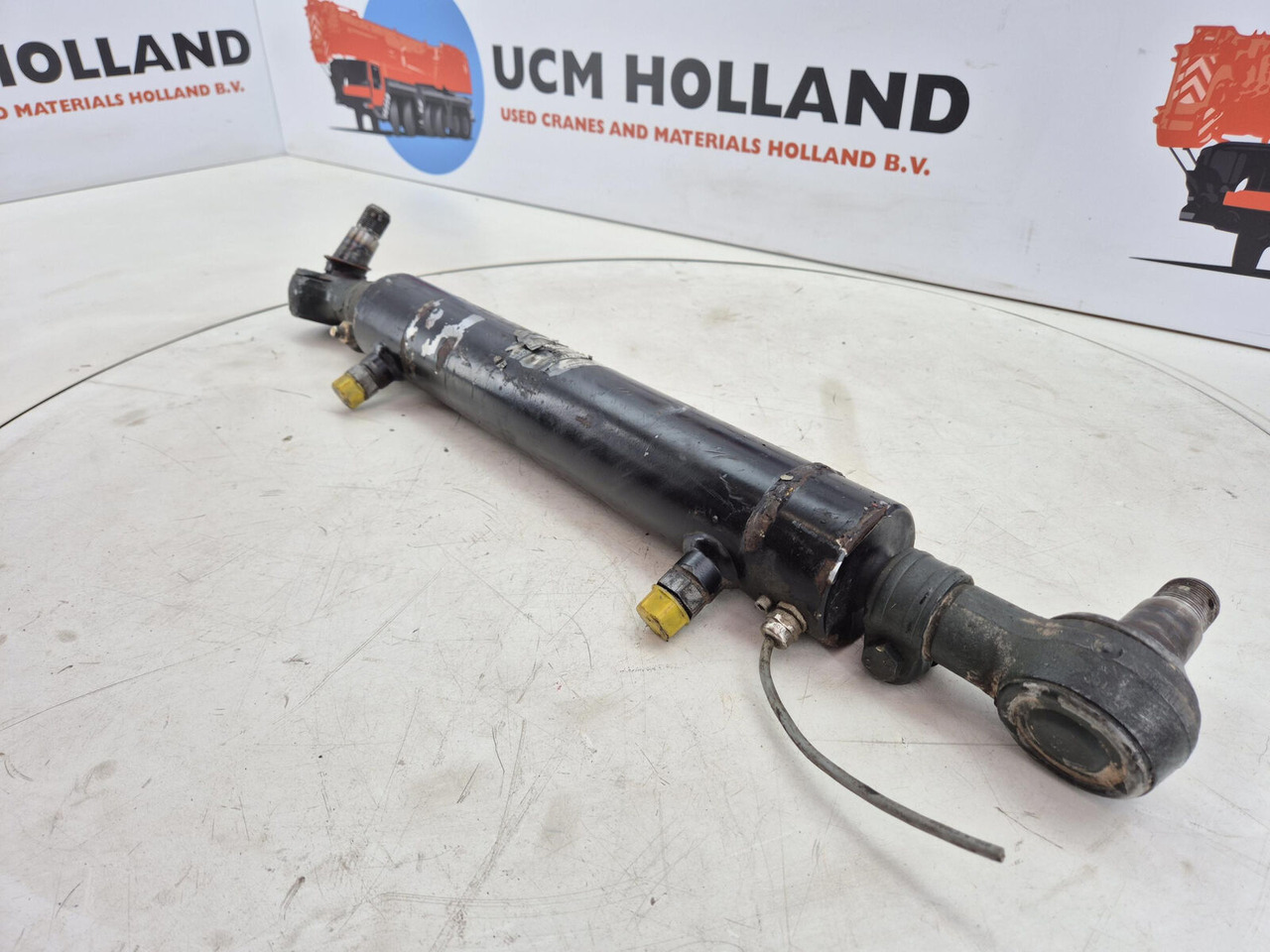 Grove GMK 5220 steering cylinder axle 5 - Hydraulický válec pro Autojeřáb: obrázek 1 Grove GMK 5220 steering cylinder axle 5 - Hydraulický válec pro Autojeřáb: obrázek 1