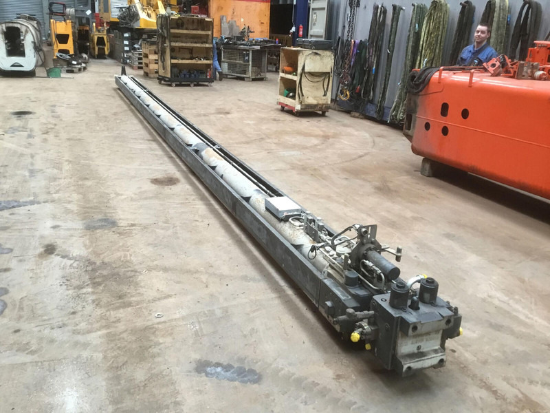 Grove GMK 5220 telescopic cylinder - Hydraulický válec pro Jeřáb: obrázek 1 Grove GMK 5220 telescopic cylinder - Hydraulický válec pro Jeřáb: obrázek 1