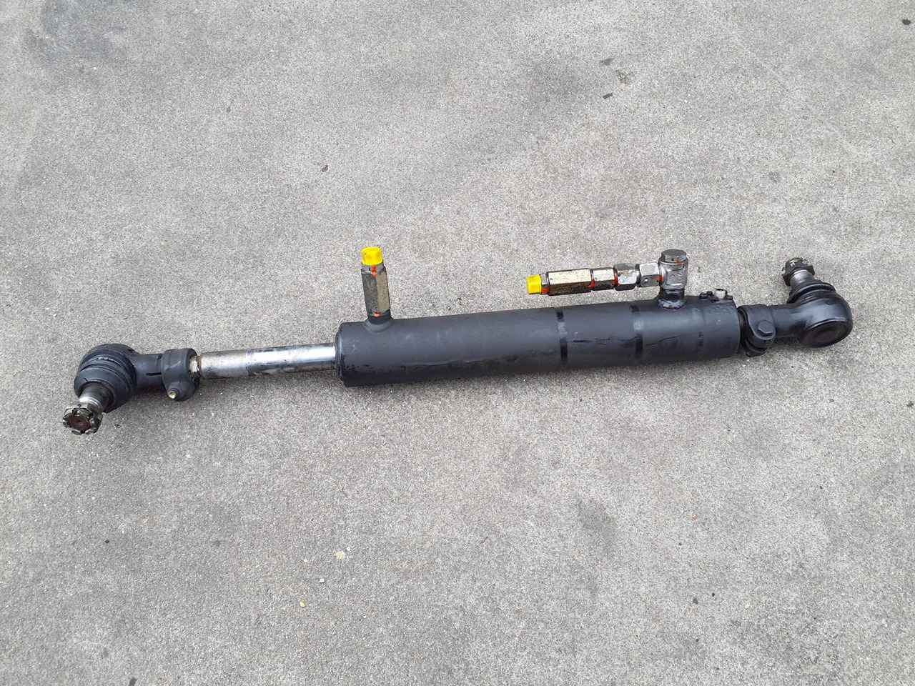 Grove GMK 6400 steering cylinder (weber) axle 2r - Hydraulický válec pro Autojeřáb: obrázek 3 Grove GMK 6400 steering cylinder (weber) axle 2r - Hydraulický válec pro Autojeřáb: obrázek 3