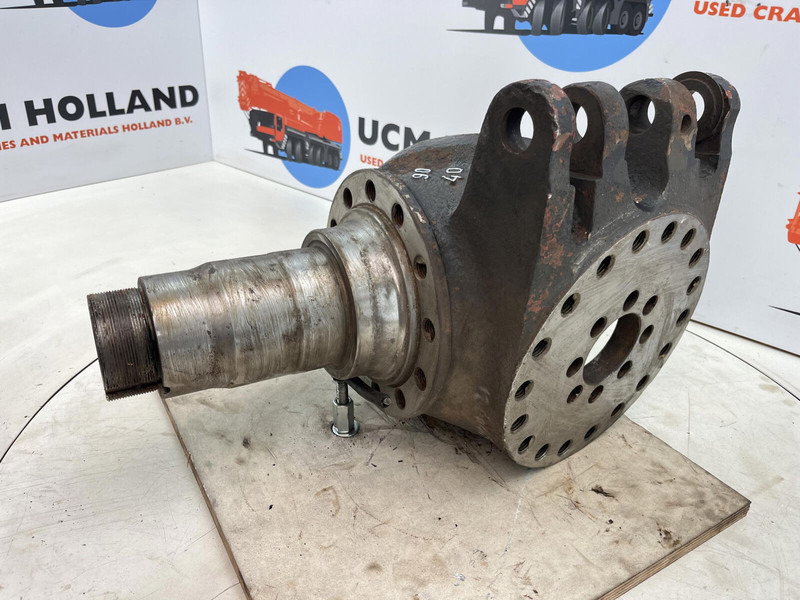 Grove GMK Steering knuckle 12 holes - Těhlice pro Jeřáb: obrázek 1 Grove GMK Steering knuckle 12 holes - Těhlice pro Jeřáb: obrázek 1