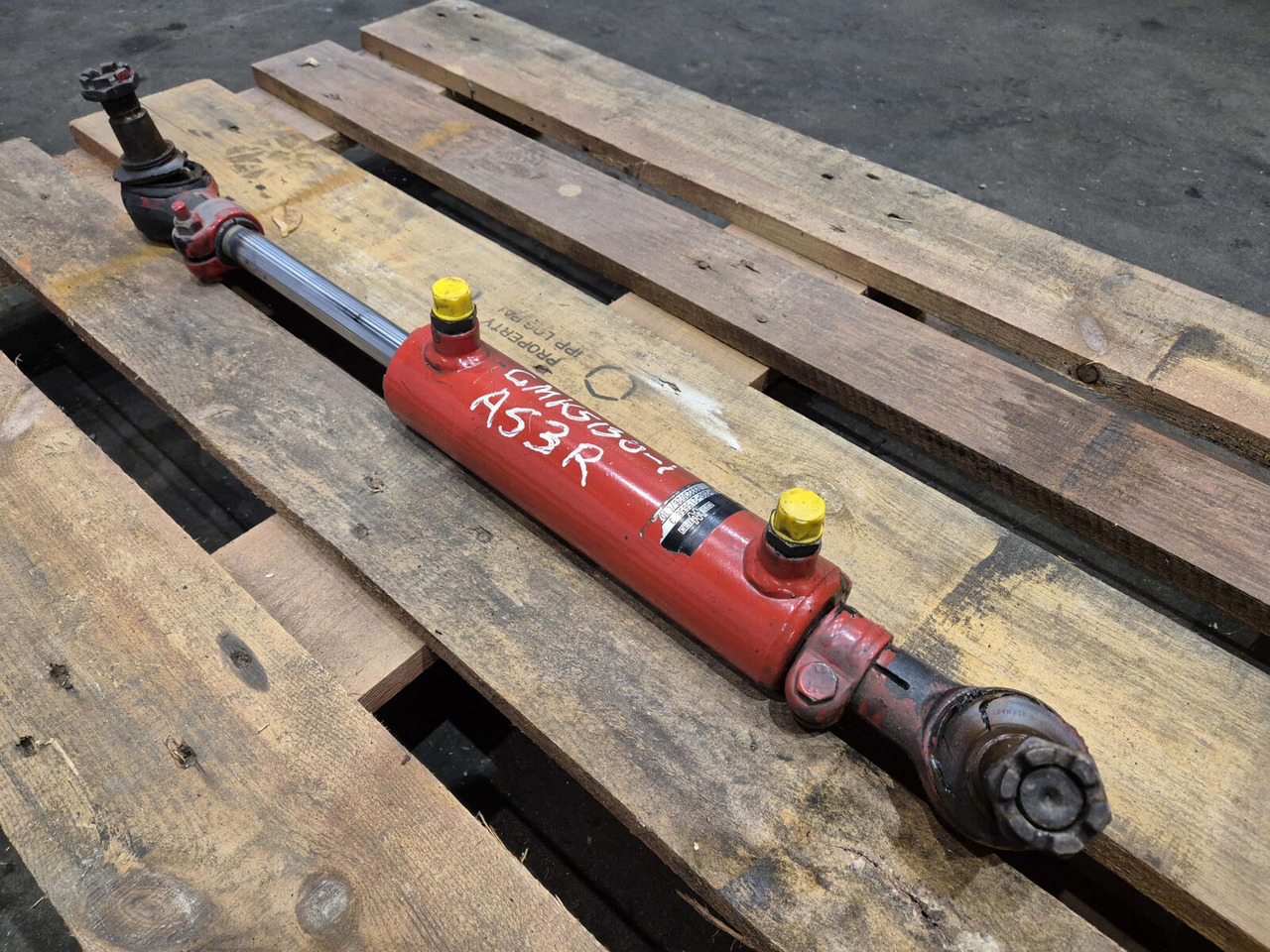 Grove GMK steering cylinder - Hydraulický válec pro Autojeřáb: obrázek 3 Grove GMK steering cylinder - Hydraulický válec pro Autojeřáb: obrázek 3