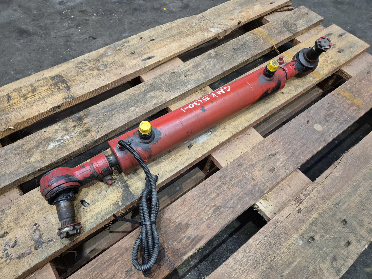 Grove GMK steering cylinder - Hydraulický válec pro Autojeřáb: obrázek 2 Grove GMK steering cylinder - Hydraulický válec pro Autojeřáb: obrázek 2