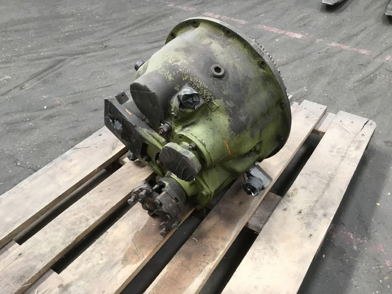 Grove RT 65S Gearbox C 272 5-4 - Převodovka pro Autojeřáb: obrázek 2 Grove RT 65S Gearbox C 272 5-4 - Převodovka pro Autojeřáb: obrázek 2