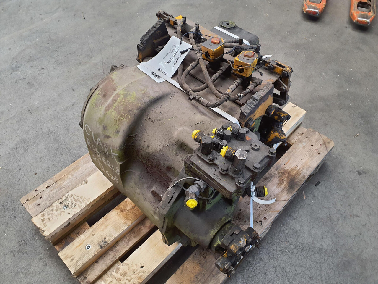 Grove RT 65S Gearbox Clark R28621-8 - Převodovka pro Autojeřáb: obrázek 2 Grove RT 65S Gearbox Clark R28621-8 - Převodovka pro Autojeřáb: obrázek 2