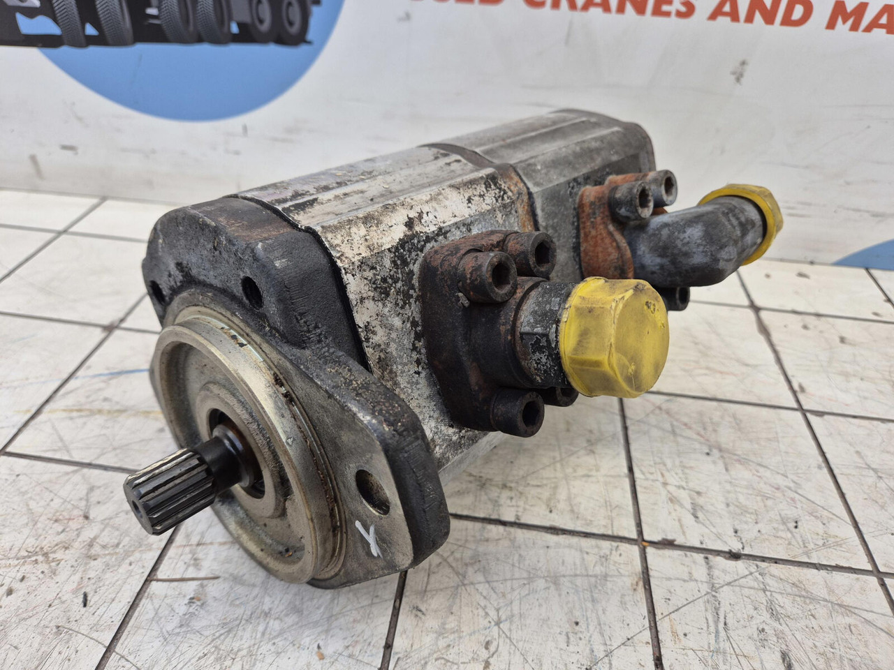 Haldex Barnes dual gear pump - Hydraulické čerpadlo pro Autojeřáb: obrázek 1 Haldex Barnes dual gear pump - Hydraulické čerpadlo pro Autojeřáb: obrázek 1