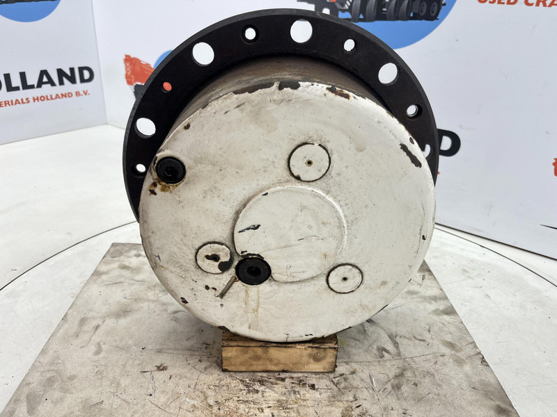 Kessler+CO Terex-Demag AC 35 planetary gear 17-24-67-32-3pl-H135-46 - Podvěs pro Jeřáb: obrázek 1 Kessler+CO Terex-Demag AC 35 planetary gear 17-24-67-32-3pl-H135-46 - Podvěs pro Jeřáb: obrázek 1